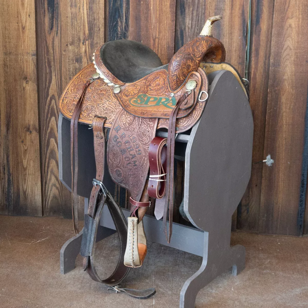 13" USED CIRCLE Y BARREL SADDLE