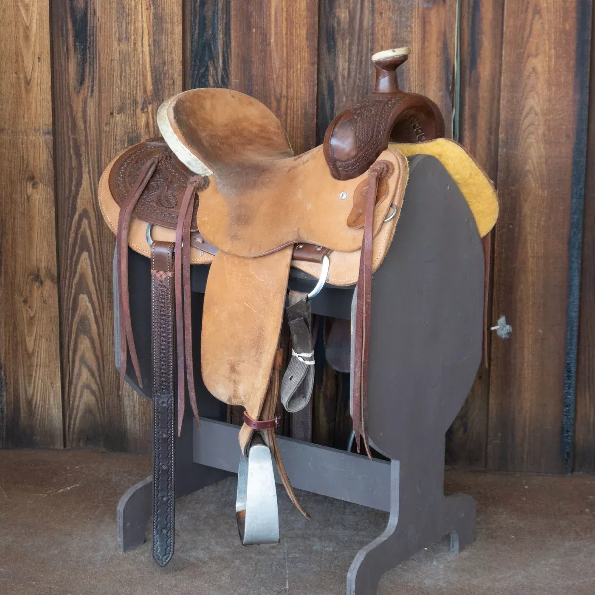 15.5" USED FORT WORTH RANCH SADDLE