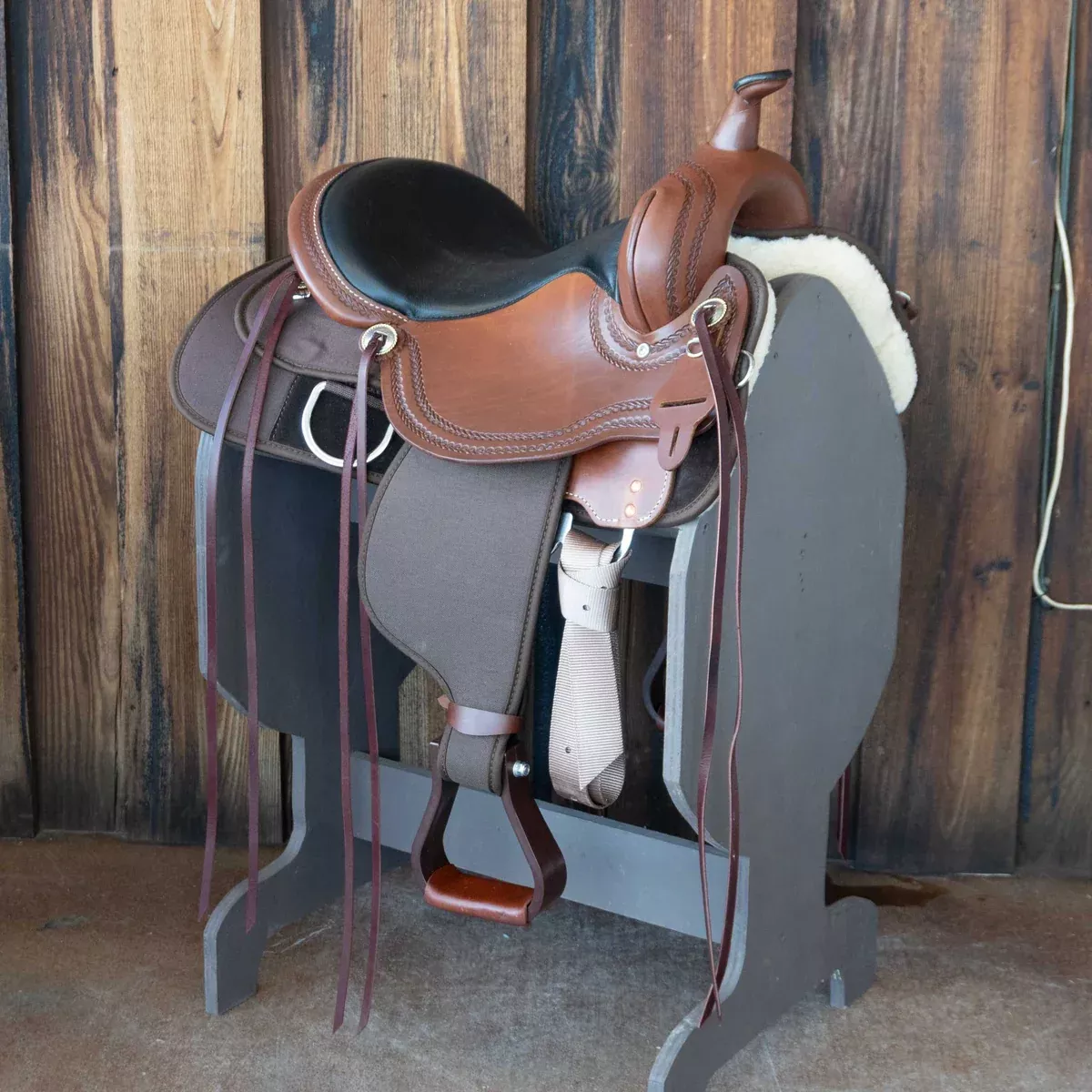 15" HIGH HORSE SKY MEADOW TRAIL SADDLE