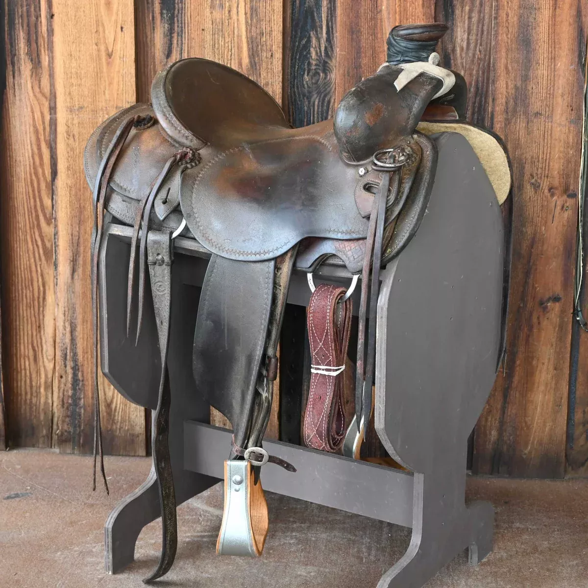 15¾" USED CRAIG LEWIS RANCH SADDLE