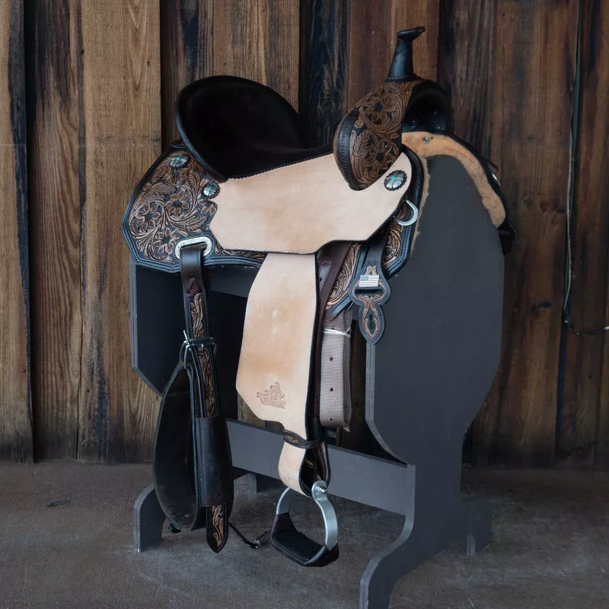 16" USED CIRCLE Y ULTIMATE MARTHA JOSEY BARREL SADDLE
