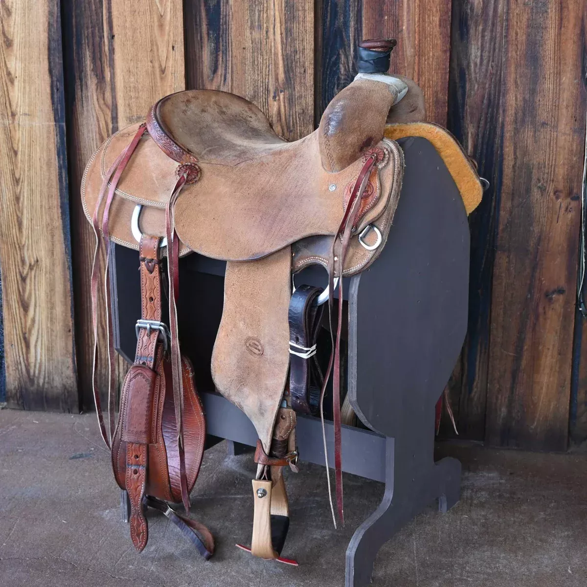 16" USED TESKEY'S RANCH VERSATILITY SADDLE