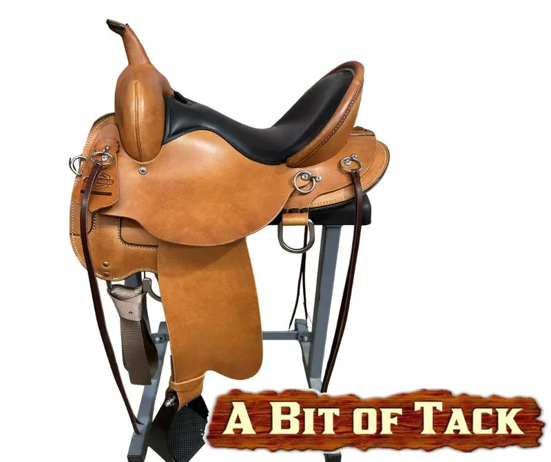 18" Little River Trail Round Skirt Saddle - Wide