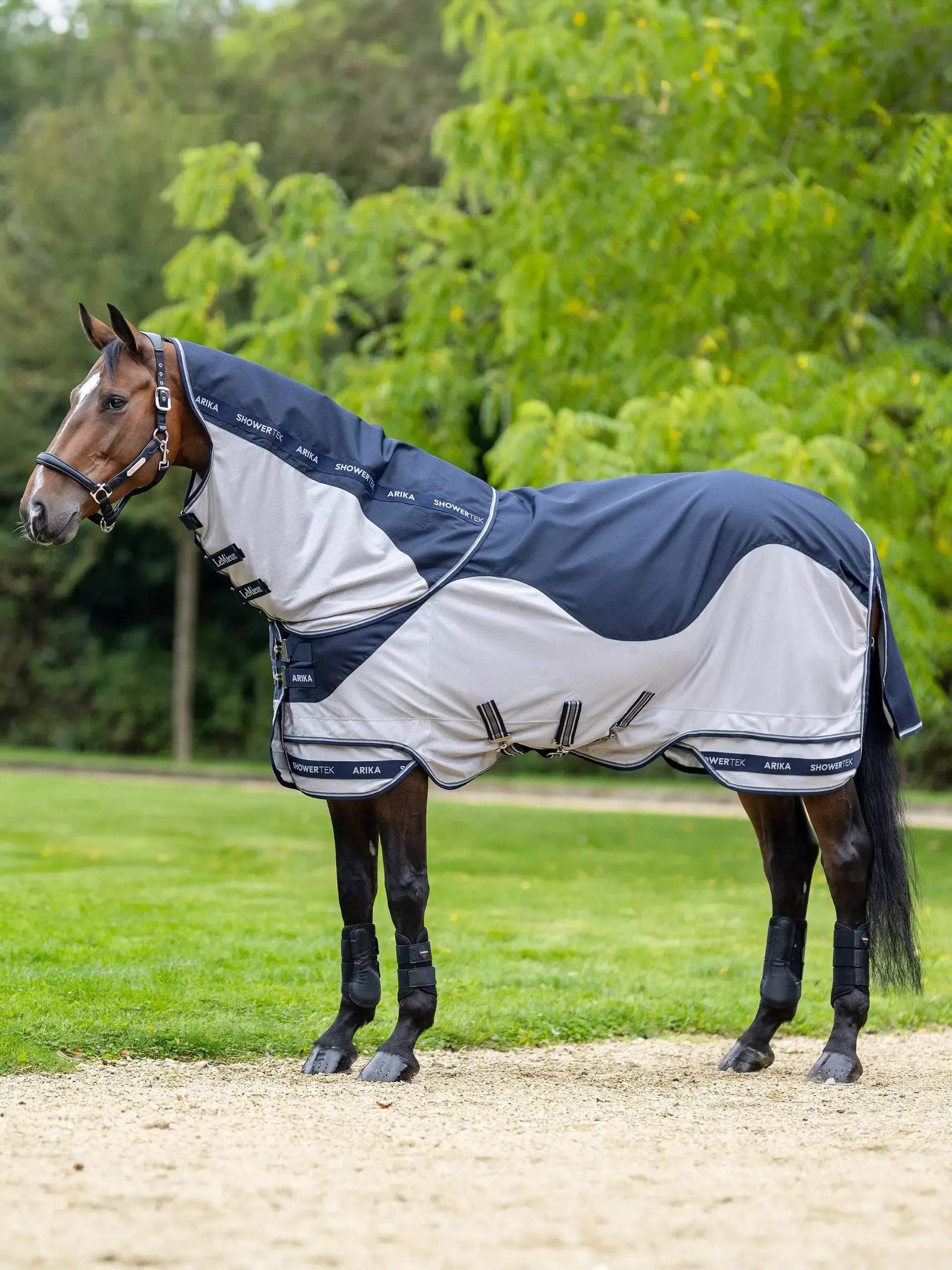 Arika Shower Tek Fly Rug-Navy