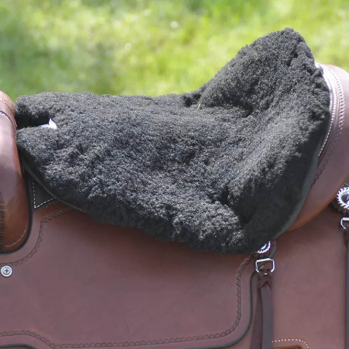 Cashel Western Large Fleece Tush Cushion