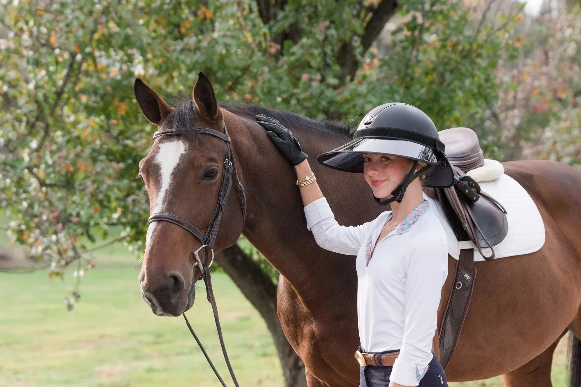 EquiVisor Sport VUE Complete Visor & Detachable Neck Shield Set