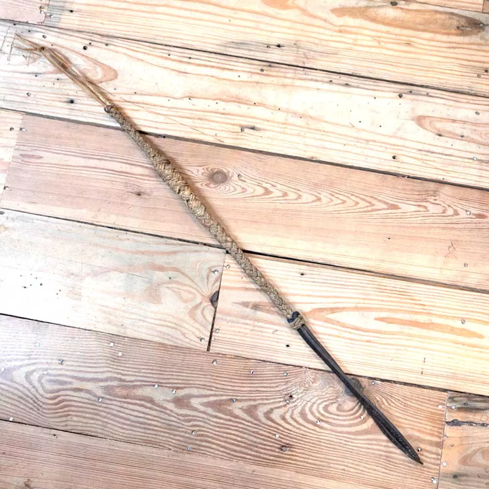 Handmade 32" Quirt w/Popper