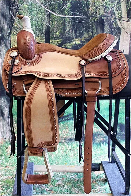 Hilason Western Hand Tooled Leather Cowboy Wade Ranch Roping Saddle Tan
