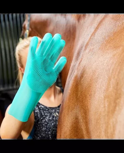 Kincade Gel Grooming Mitt