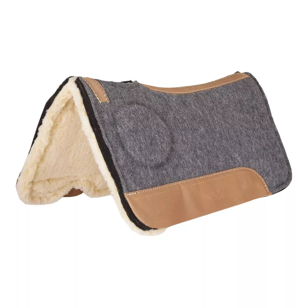Mustang Correct Fit Fleece Bottom Competition XRD Pad