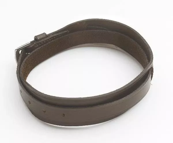 Ovation Leather Garter Strap
