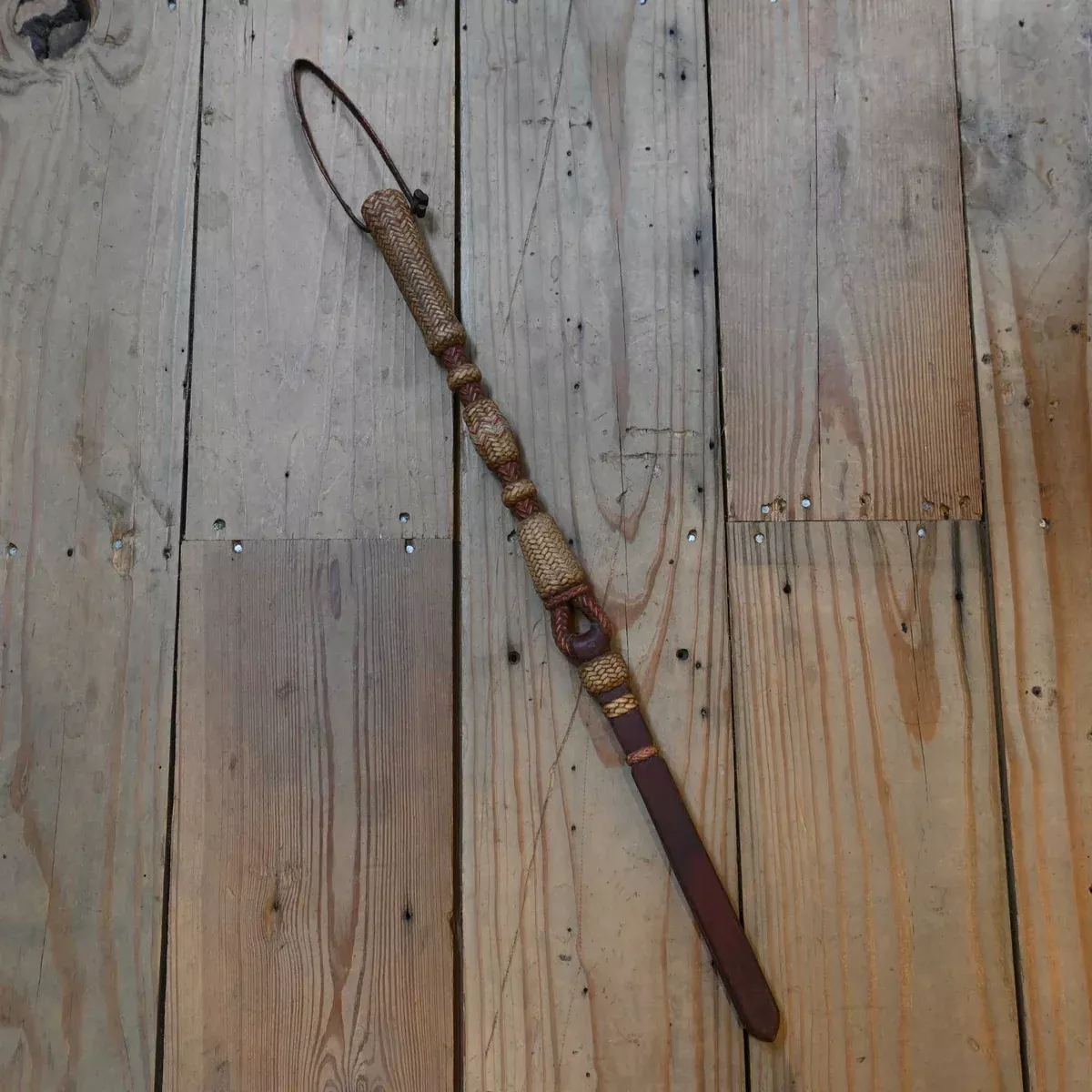 Rawhide Quirt