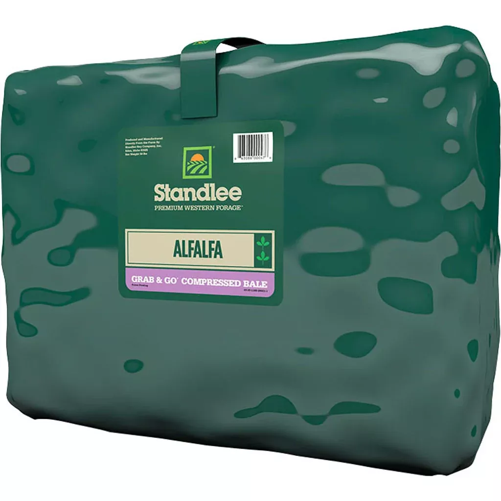 Standlee Alfalfa Grab & Go Compressed Bale – 50 lbs