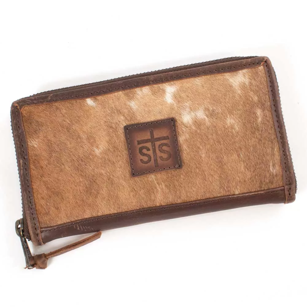 STS Ranchwear Ladies Cowhide Bifold 2 Wallet