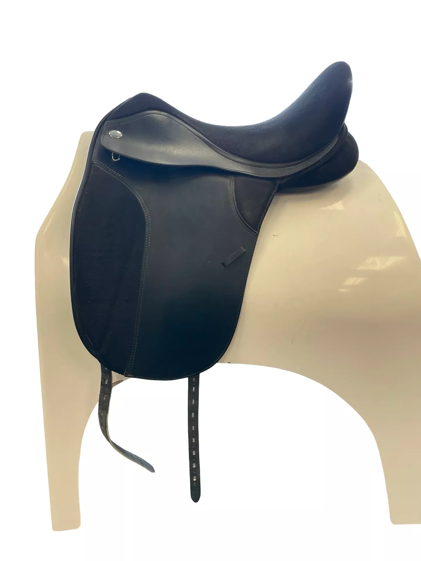Thorowgood DR Saddle - Black - Int. Gullet / 18" - USED