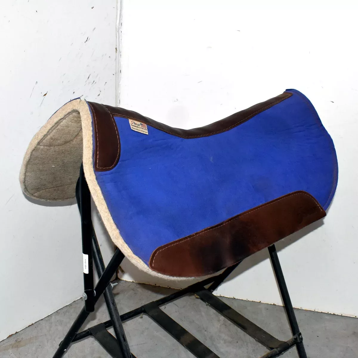Used 5 Star Barrel Racer Saddle Pad
