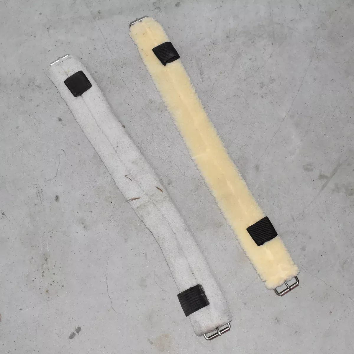Used Fleece Cinch Pieces Set Of 2