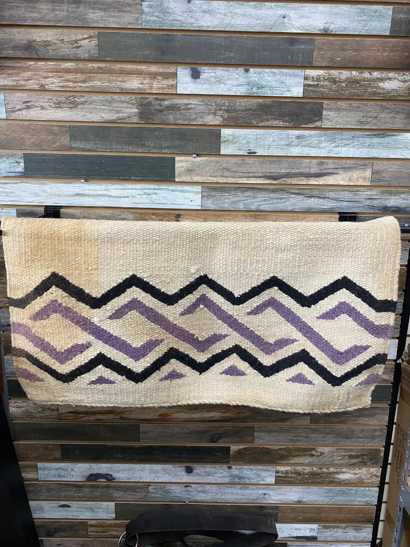 USEDBlanket Top 36x35 Cream/Black/Purple